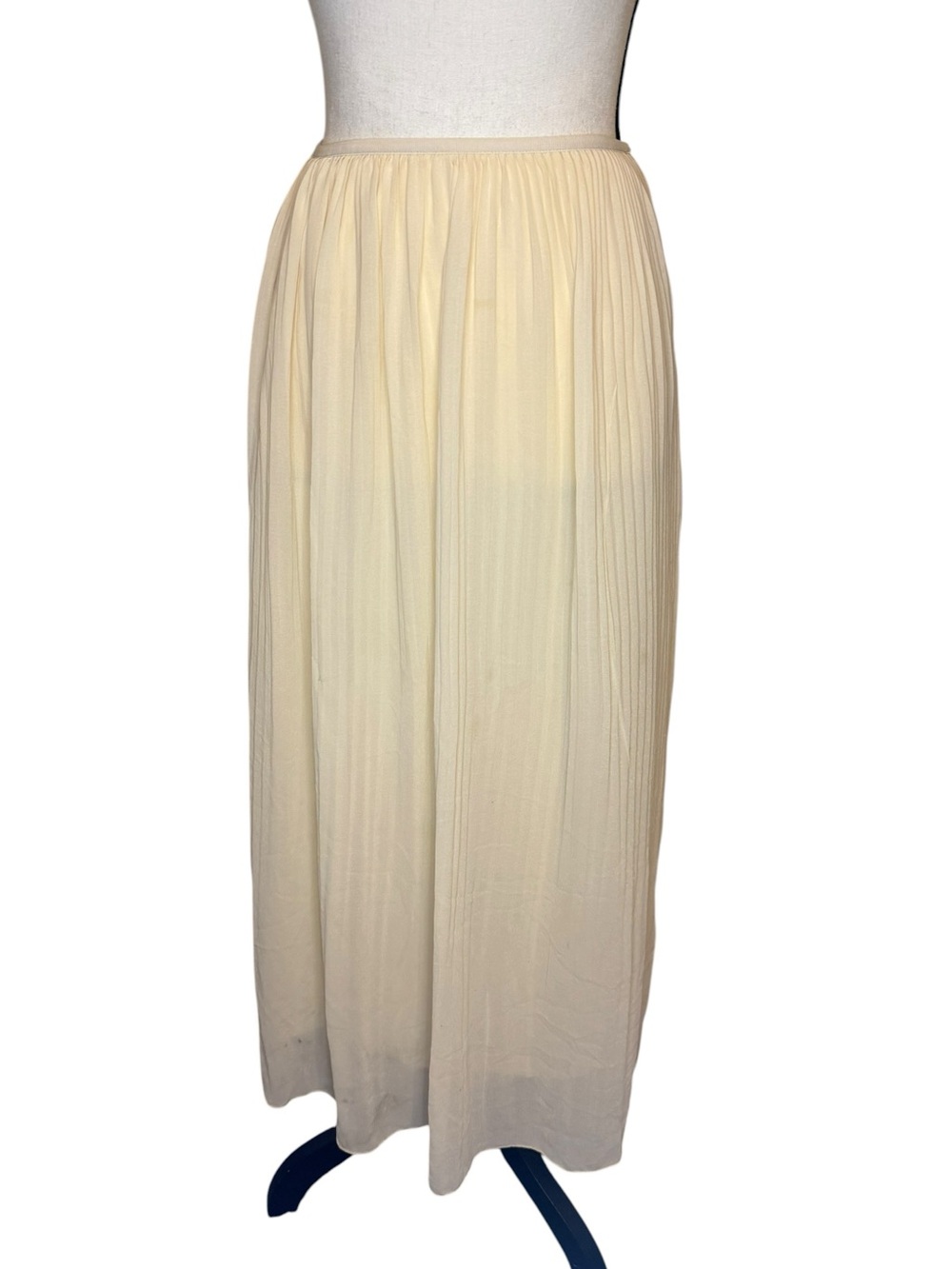 H&M Light Cream Maxi Skirt - Pleated & Flowy
